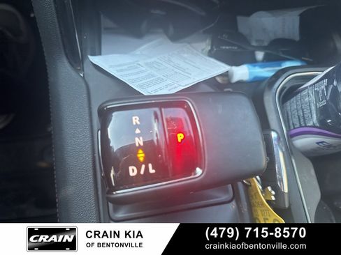 Used 2023 GMC Sierra 1500 AT4 w/ Technology Package image 39