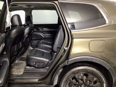 Used 2021 Kia Telluride SX w/ SX Prestige Package image 27