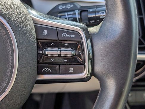 Used 2021 Kia Sorento SX image 25