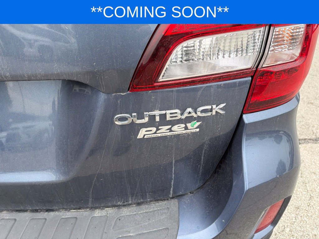 Used 2017 Subaru Outback 2.5i Limited AWD/4WD image 6