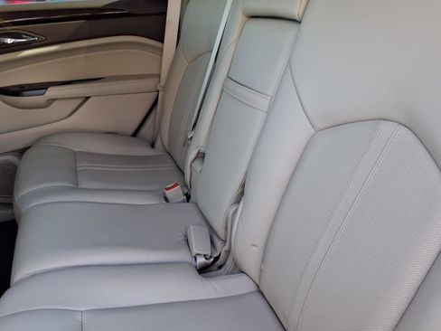 Used 2015 Cadillac SRX Premium image 7