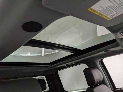 New 2025 Ford F350 Lariat w/ Lariat Ultimate Package image 27