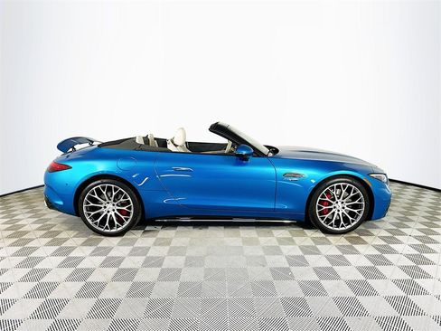 Certified 2024 Mercedes-Benz SL 55 AMG 4MATIC w/ Driver Assistance Package image 8