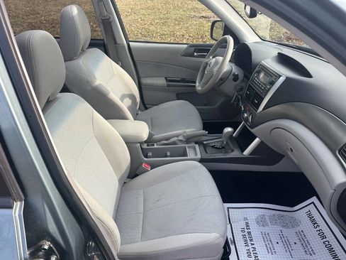 Used 2011 Subaru Forester 2.5X Premium image 12