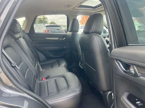 Used 2023 MAZDA CX-5 AWD 2.5 S w/ Premium Package image 16