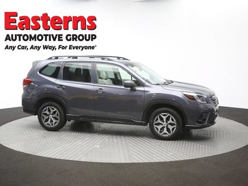 Used 2023 Subaru Forester Premium AWD/4WD image 51