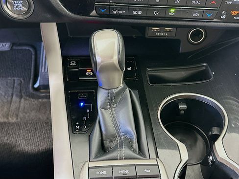 Used 2020 Lexus RX 350 FWD w/ Accessory Package image 25