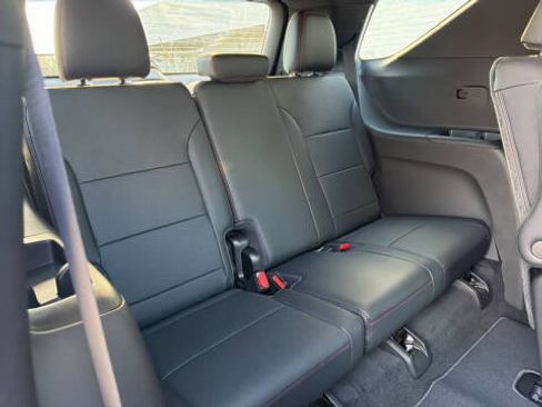 New 2026 Chevrolet Traverse Z71 w/ Driver Confidence Package image 28