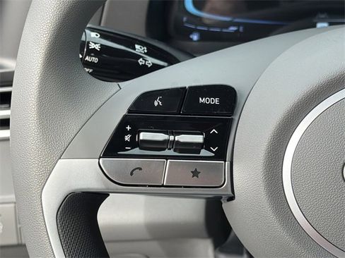 New 2026 Hyundai Elantra SE image 23