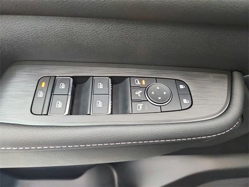 New 2026 Nissan Armada SL image 31