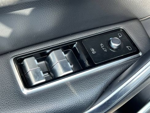 Used 2021 Jaguar F-PACE S AWD/4WD image 16