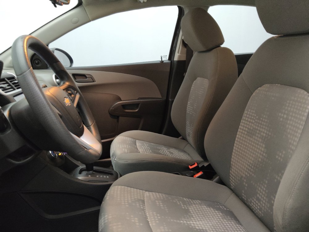 Used 2017 Chevrolet Sonic LS FWD image 17