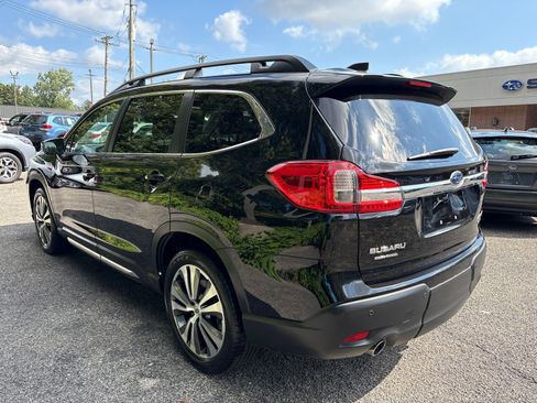 Used 2022 Subaru Ascent Limited image 5