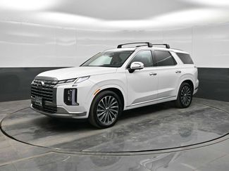 Used 2025 Hyundai Palisade Calligraphy video 1