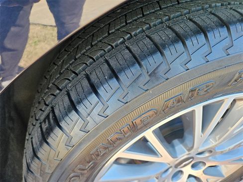 Used 2024 Genesis GV80 2.5T image 29