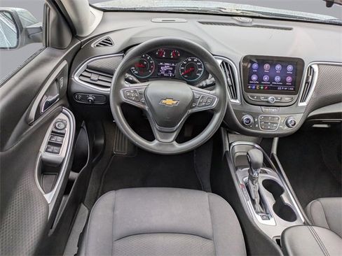 Used 2024 Chevrolet Malibu LT image 16