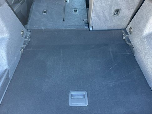 Used 2023 Audi Q3 2.0T Premium w/ Black Optic Sport Package image 15