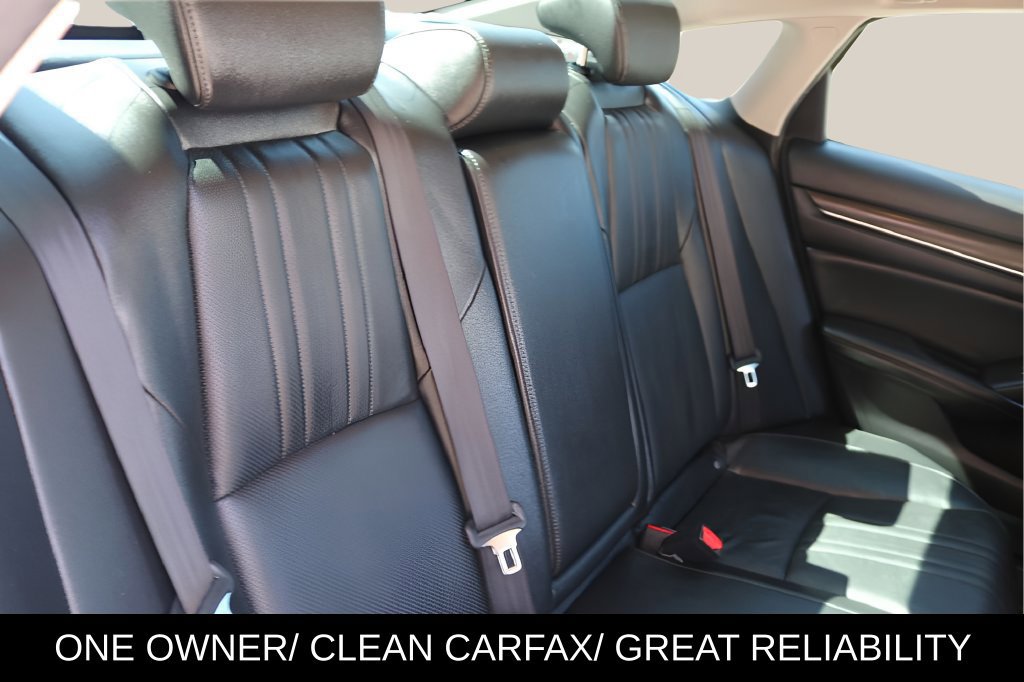 Used 2021 Honda Accord Touring image 17
