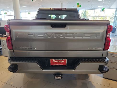 Used 2026 Chevrolet Silverado 1500 Custom image 23