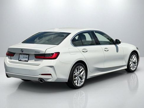 Used 2025 BMW 330i Sedan RWD image 7