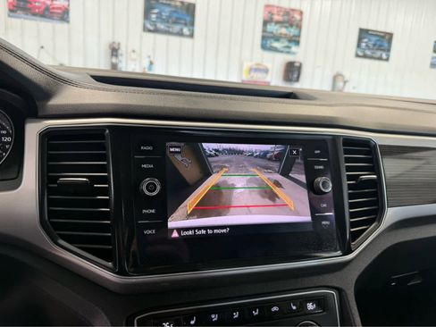 Used 2018 Volkswagen Atlas SE image 20