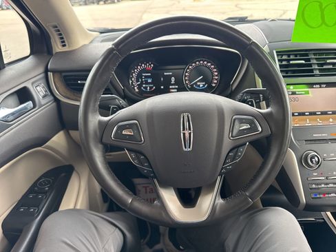 Used 2017 Lincoln MKC Reserve w/ Class II Trailer Tow Package image 26