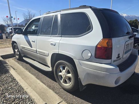 Used 2005 GMC Envoy SLT image 9