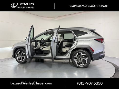 Used 2022 Hyundai Tucson Limited w/ Cargo Package FWD image 7