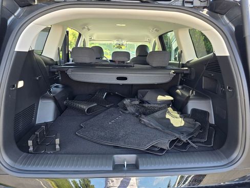 New 2026 Hyundai Ioniq 9 SE image 13