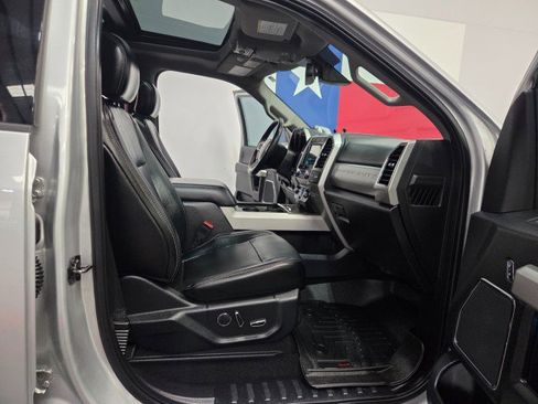 Used 2019 Ford F250 Lariat w/ Lariat Ultimate Package image 73