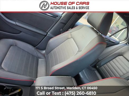 Used 2015 Volkswagen Jetta GLI SE FWD image 34