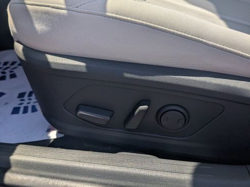 Used 2024 Hyundai Sonata SEL FWD image 18