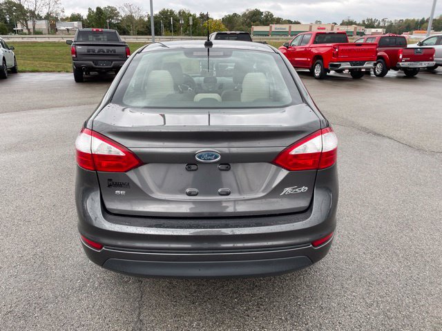 Used 2017 Ford Fiesta SE FWD image 8