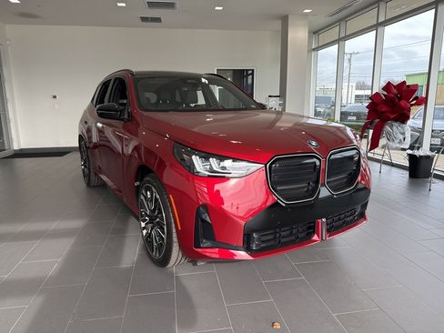 Certified 2025 BMW X3 M50 w/ Premium Package image 2