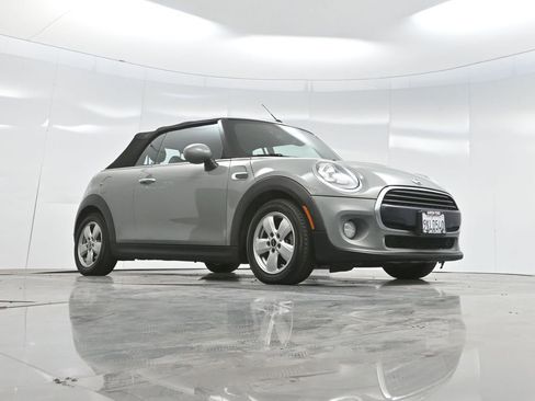 Used 2017 MINI Cooper Convertible image 55
