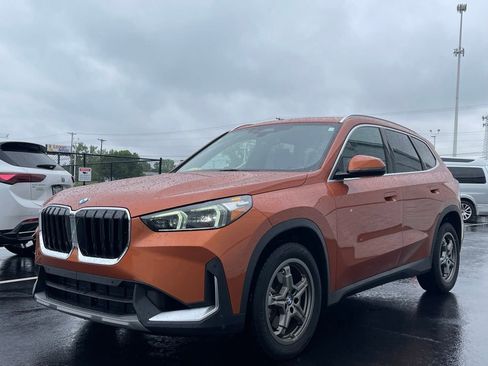 Used 2023 BMW X1 xDrive28i AWD/4WD image 2