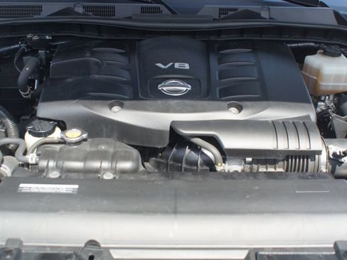 Used 2022 Nissan Armada Platinum RWD image 32