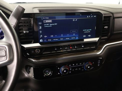 Used 2023 Chevrolet Silverado 1500 LT image 5