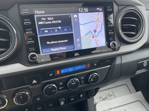 Used 2022 Toyota Tacoma TRD Sport image 19