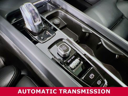 Used 2018 Volvo XC60 T8 Inscription w/ Advanced Package image 12