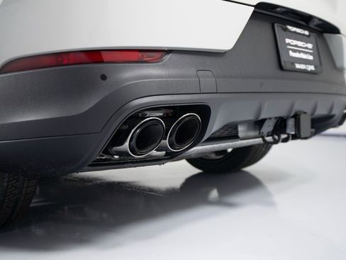 New 2026 Porsche Cayenne S image 36