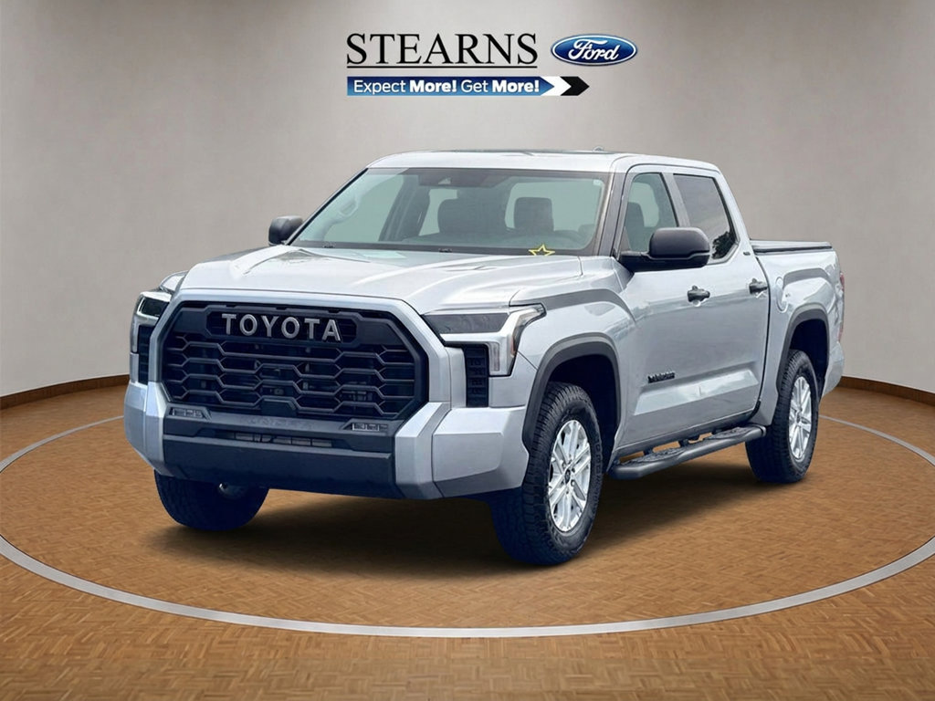 Used 2022 Toyota Tundra SR5 AWD/4WD image 2