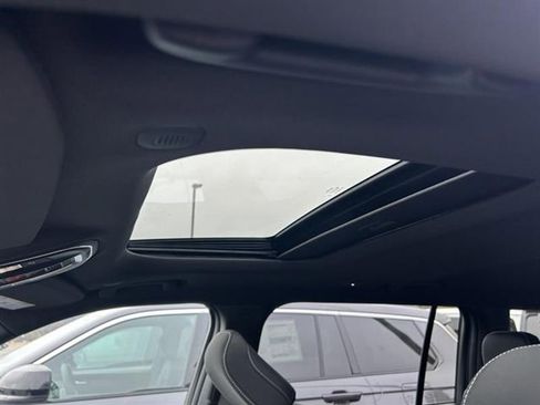 New 2025 Jeep Grand Cherokee L Laredo w/ Trailer Tow Package image 16