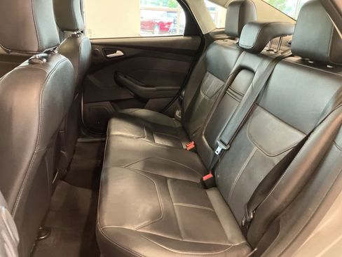 Used 2016 Ford Focus Titanium w/ Exterior Protection Package image 24
