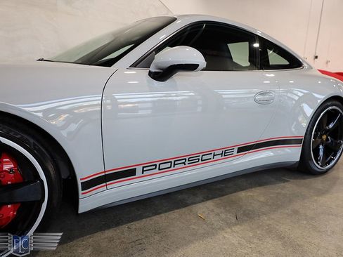 Used 2016 Porsche 911 Carrera GTS image 13
