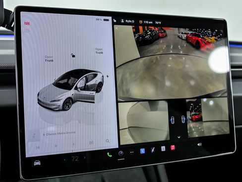 Used 2025 Tesla Model 3 Performance image 28