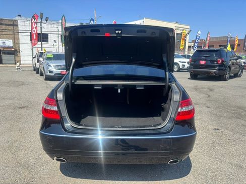 Used 2012 Mercedes-Benz E 350 4MATIC Sedan image 9