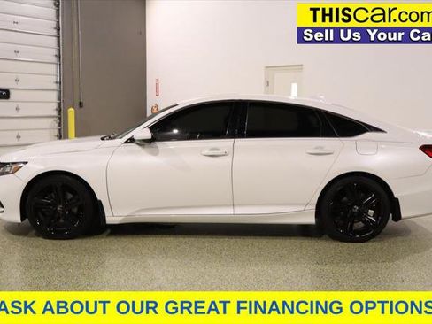 Used 2020 Honda Accord Sport image 4