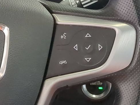 Used 2023 GMC Terrain SLE w/ Driver Convenience Package FWD image 24