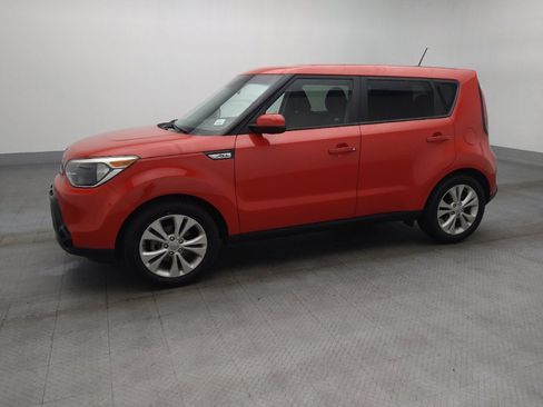 Used 2016 Kia Soul + image 2